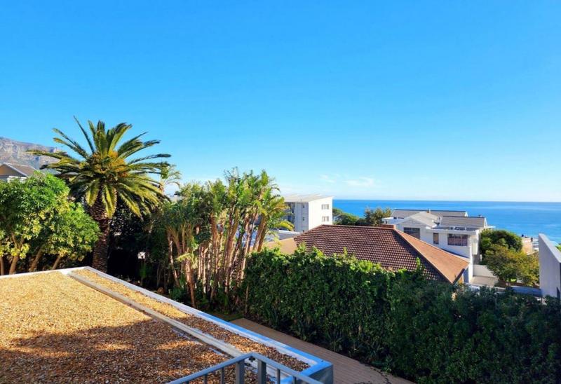 5 Bedroom Property for Sale in Camps Bay Western Cape
